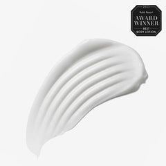 Application ritual of 111SKIN Celestial Black Diamond Body Cream