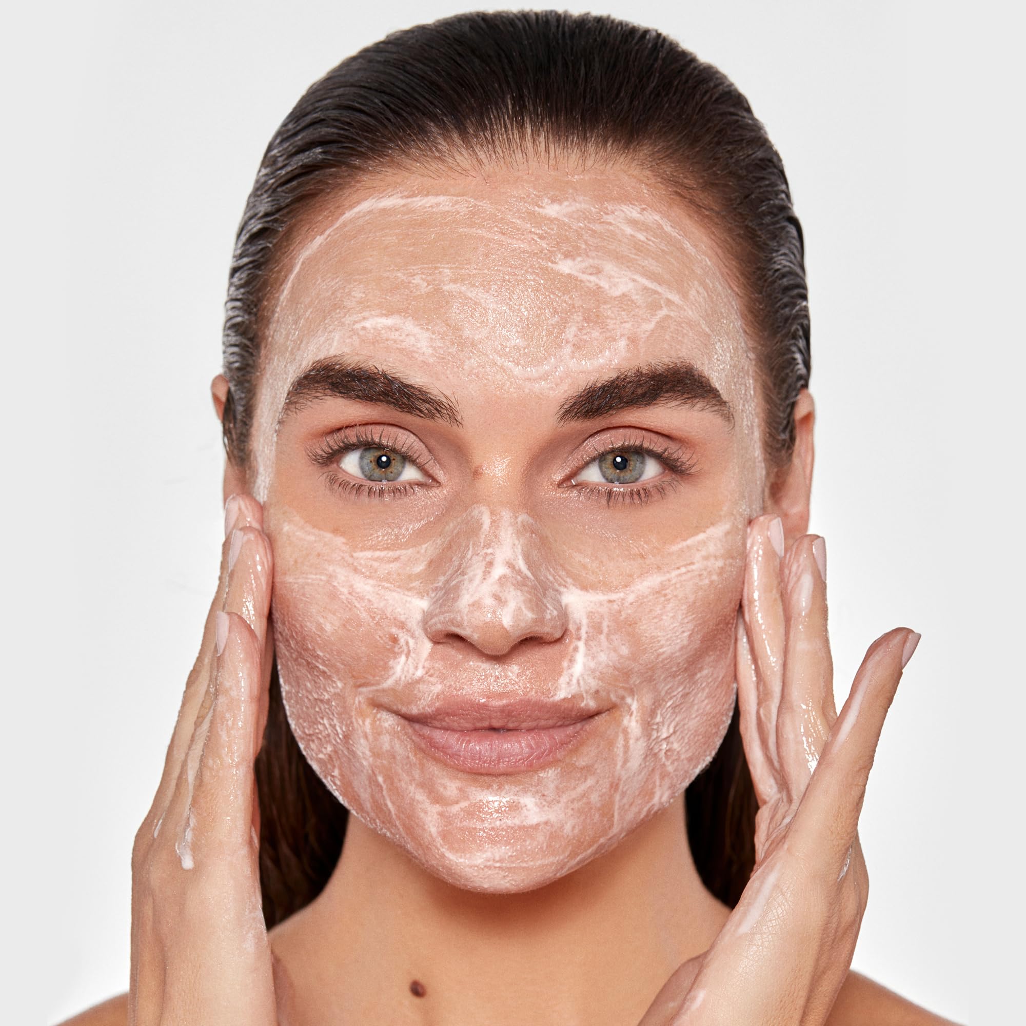 111SKIN Enzyme Exfoliating Cleanser papain enzyme detail