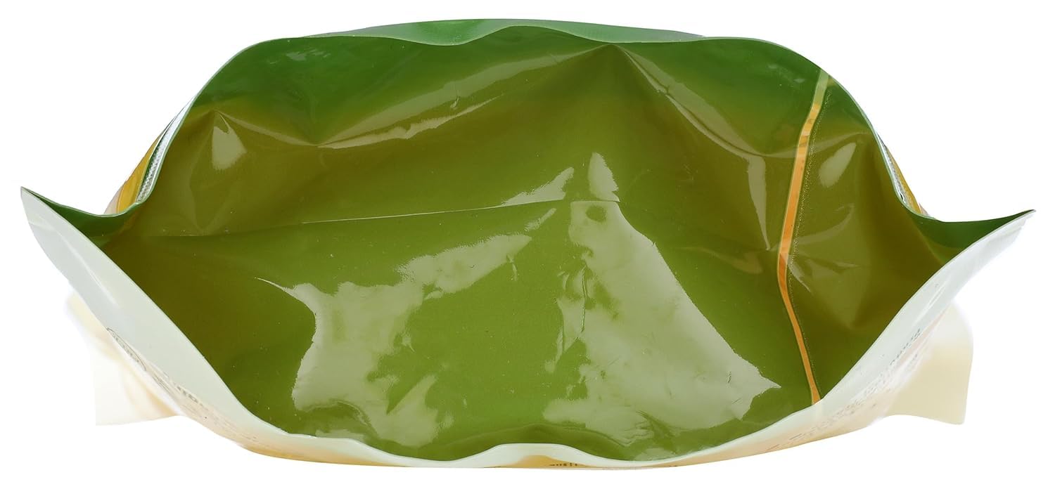 A La Maison Provence Lemon pouch with dispensing tip for convenient use.