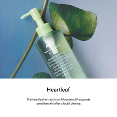 Abib oil cleanser emulsified with water to rinse away impurities.