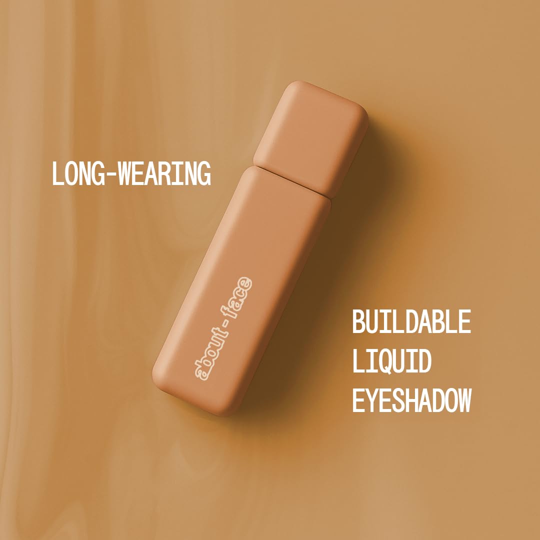 AboutFace applicator close-up for precise, easy eyelid application.
