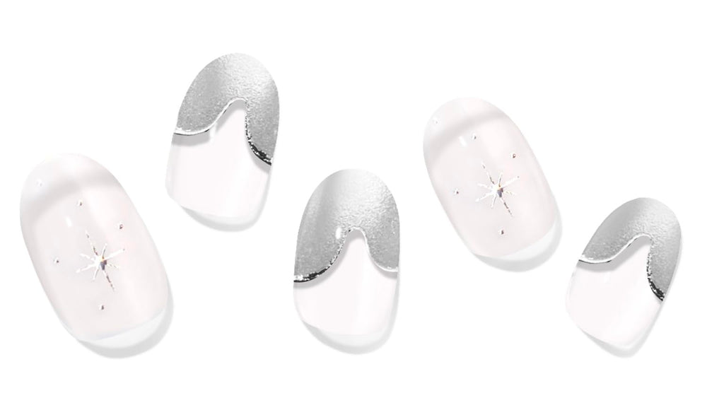 Adora Couture easy removal without damaging natural nails