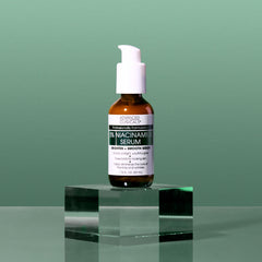 Advanced Clinicals Niacinamide Serum bottle on wood surface signaling premium skincare