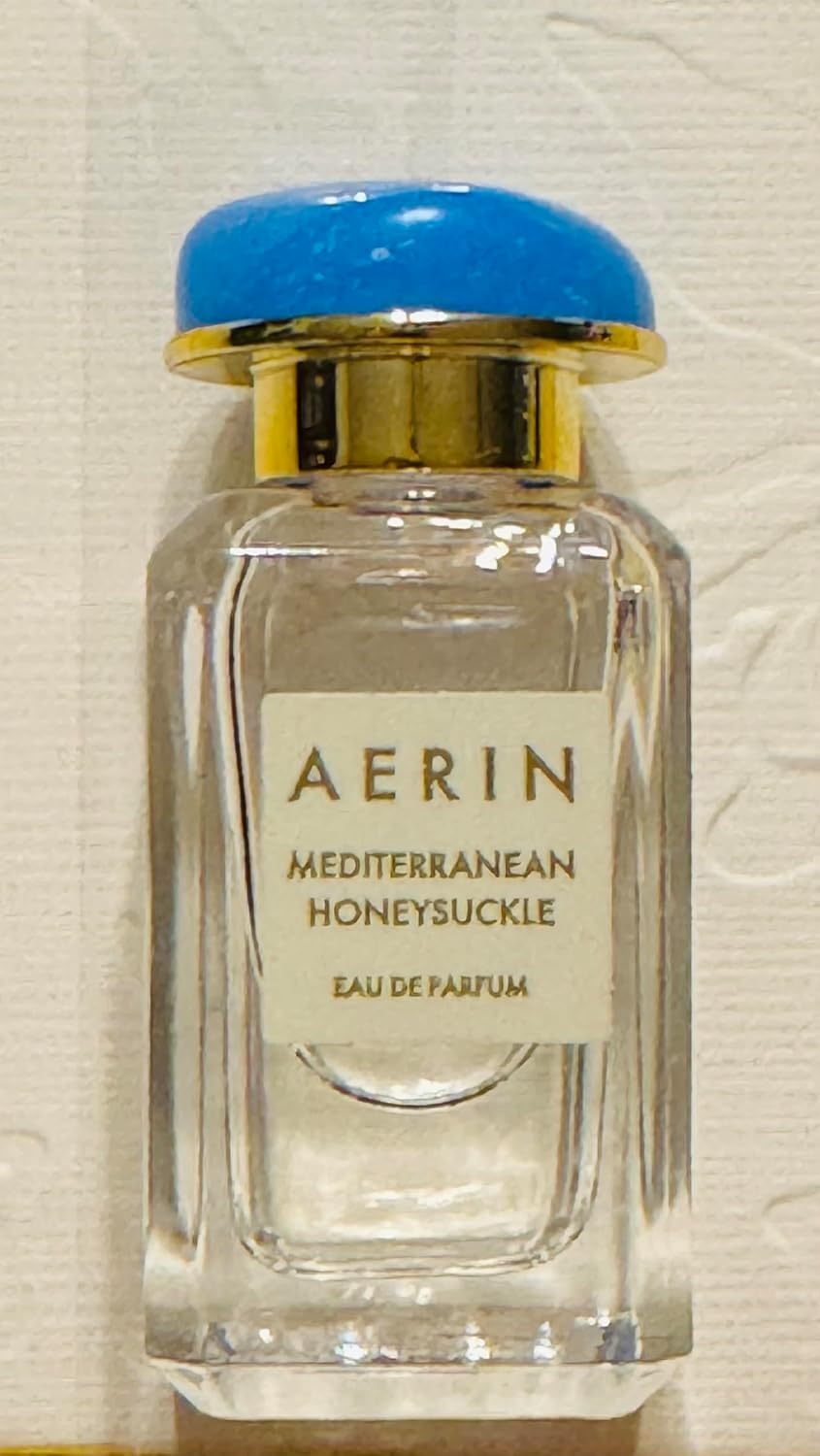 AERIN Mediterranean Honeysuckle closeup shows diffusion on skin for evenings