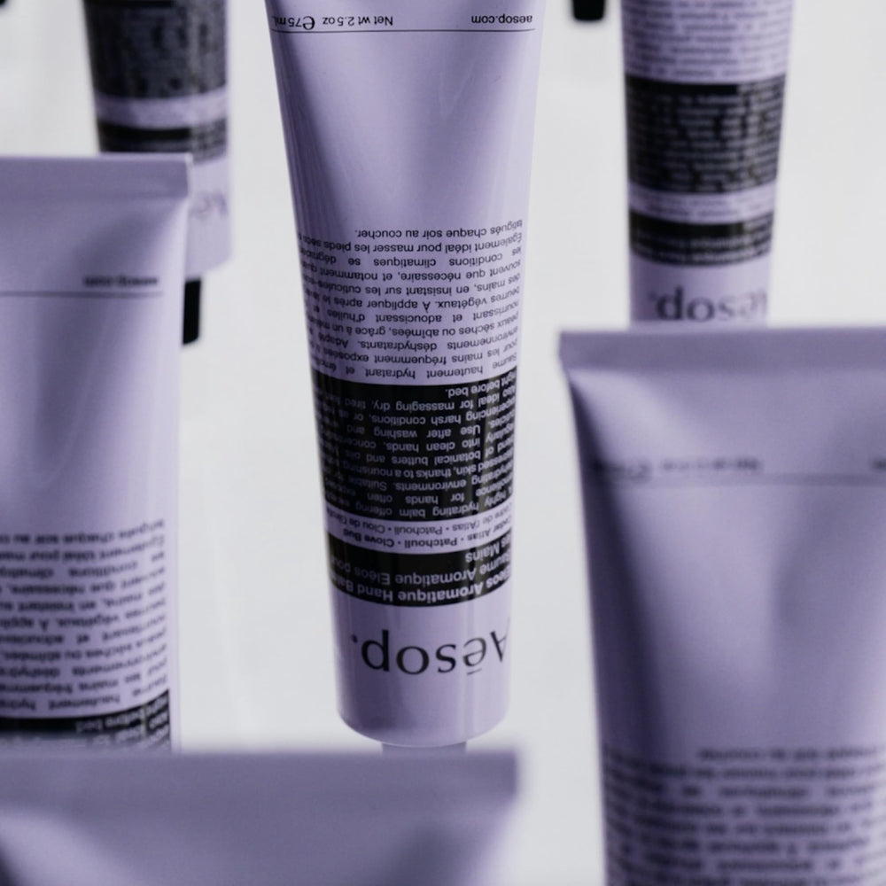 Aesop Eleos ingredients Cedar Atlas, Patchouli and Clove Bud deliver soothing care.