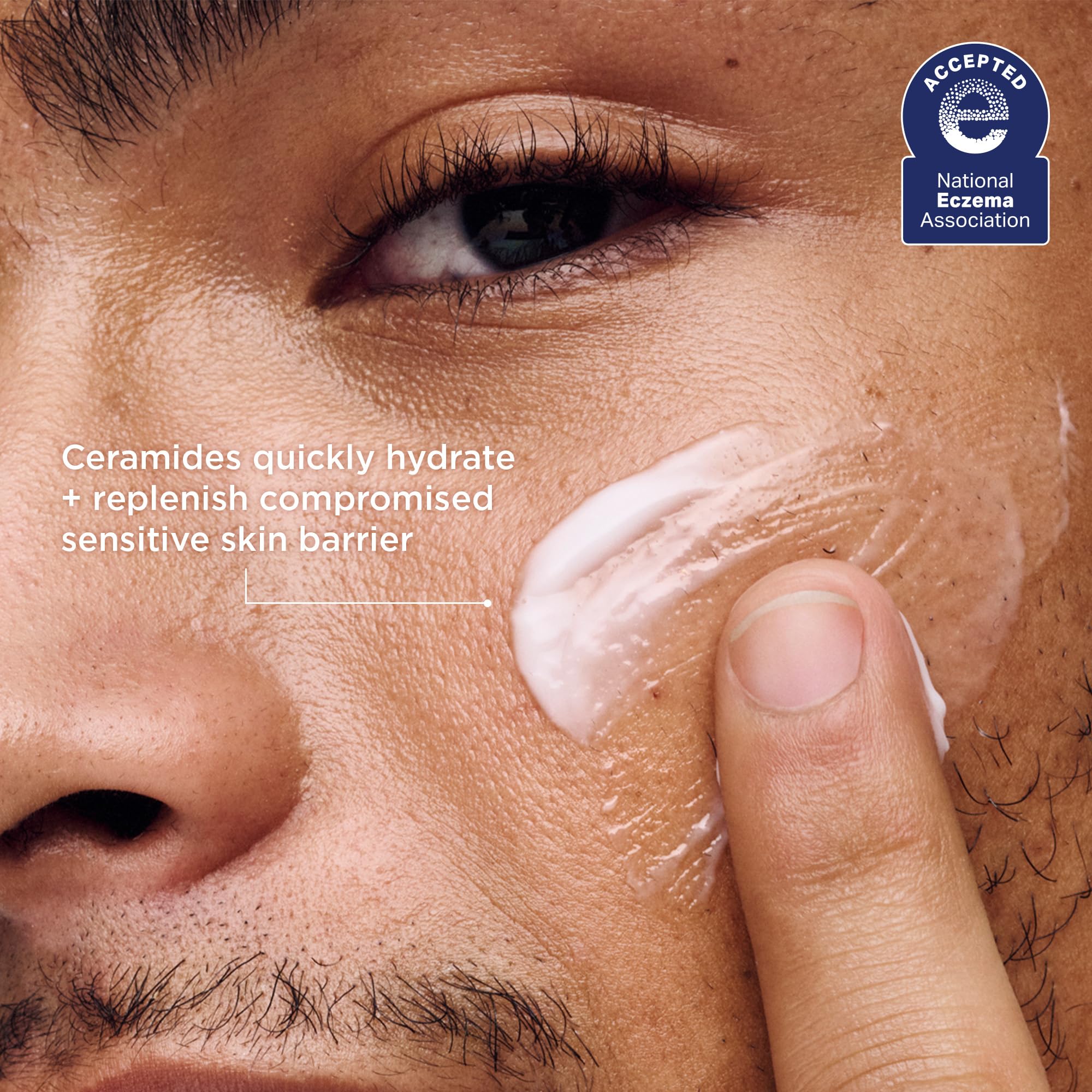 AESTURA ATOBARRIER365 cream texture swirl demonstrates non-greasy, fast-absorbing moisture