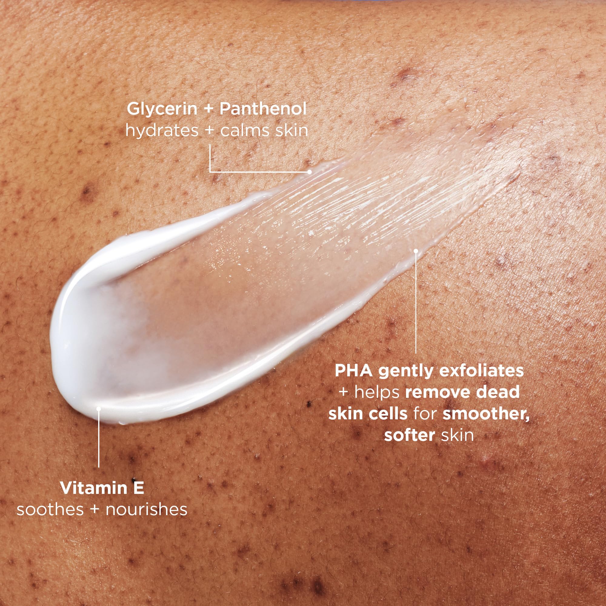 AESTURA ATOBARRIER365 fragrance-free label highlights clean, suitable for sensitive skin.