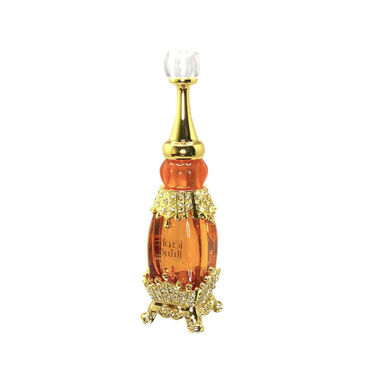 Middle notes of amberwood and musk in Afnan Adwaa Al Sharq
