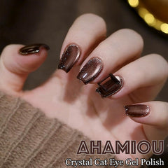 AHAMIOU cat eye gel polish kit beige for versatile looks.
