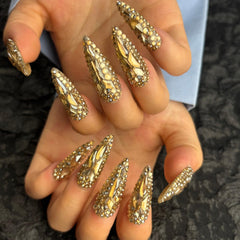 AKA Unicorn 3D rhinestone design nails create eye-catching party looks