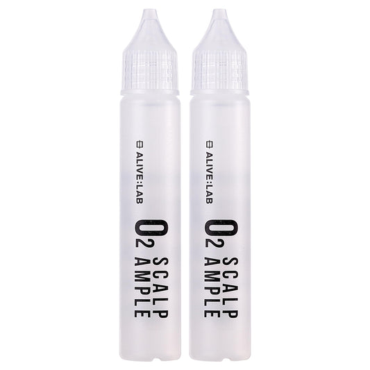 ALIVE:LAB ALIVELAB O2 bottle pour for refreshing scalp hydration.