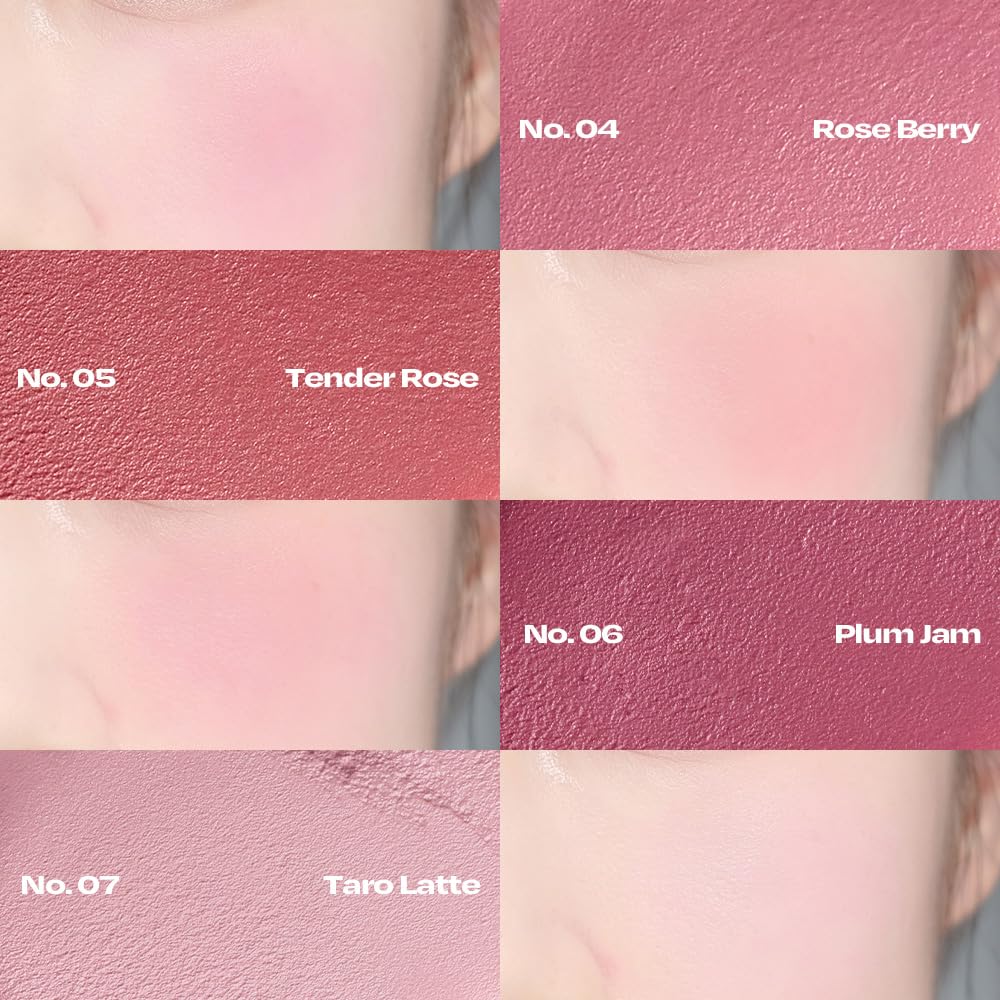 Alternativestereo Balmy Cream Cheek No.3 Milky Peach blended with finger for seamless blend.