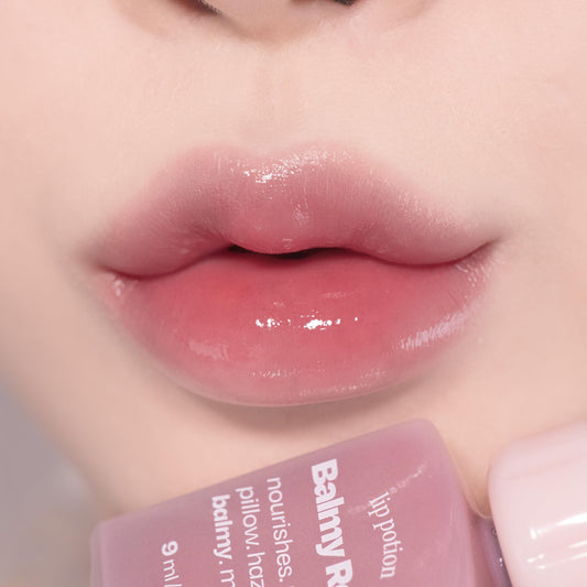 alternativestereo Lip Potion Balmy Rose swirl adds a soft glow to cheeks