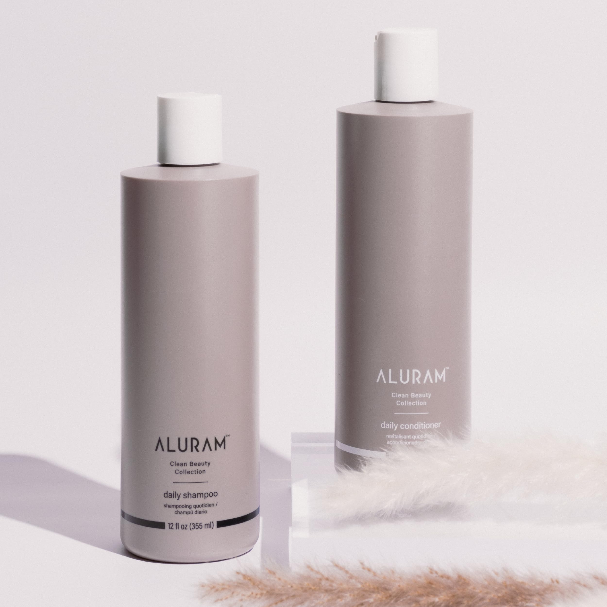 ALURAM packaging highlights silicone-free, sulfate-free, and clean beauty formula.
