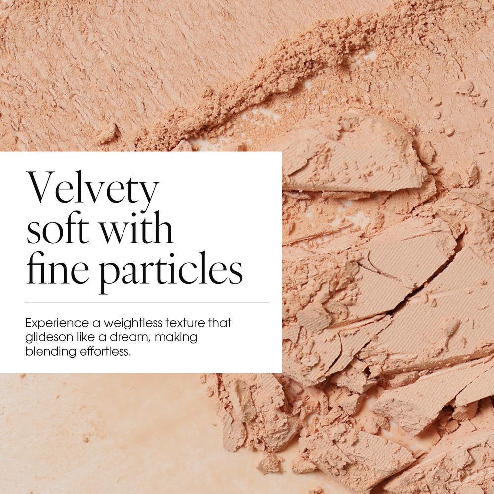 AmeliSeoul Yogurt compact demonstrates crease-free, longwear possibilities.