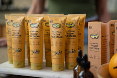 Amish Farms Tallow Face Moisturizer ingredients shot signals natural oils and clay benefits