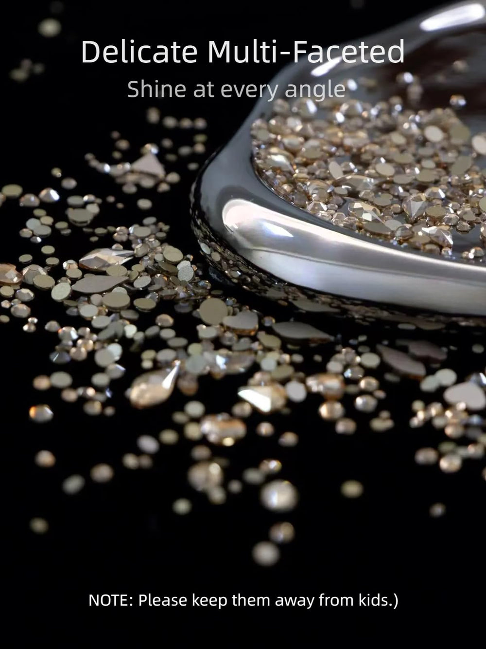 AMLAVIFISH 3D flatback crystals add brilliant dimension to nails.