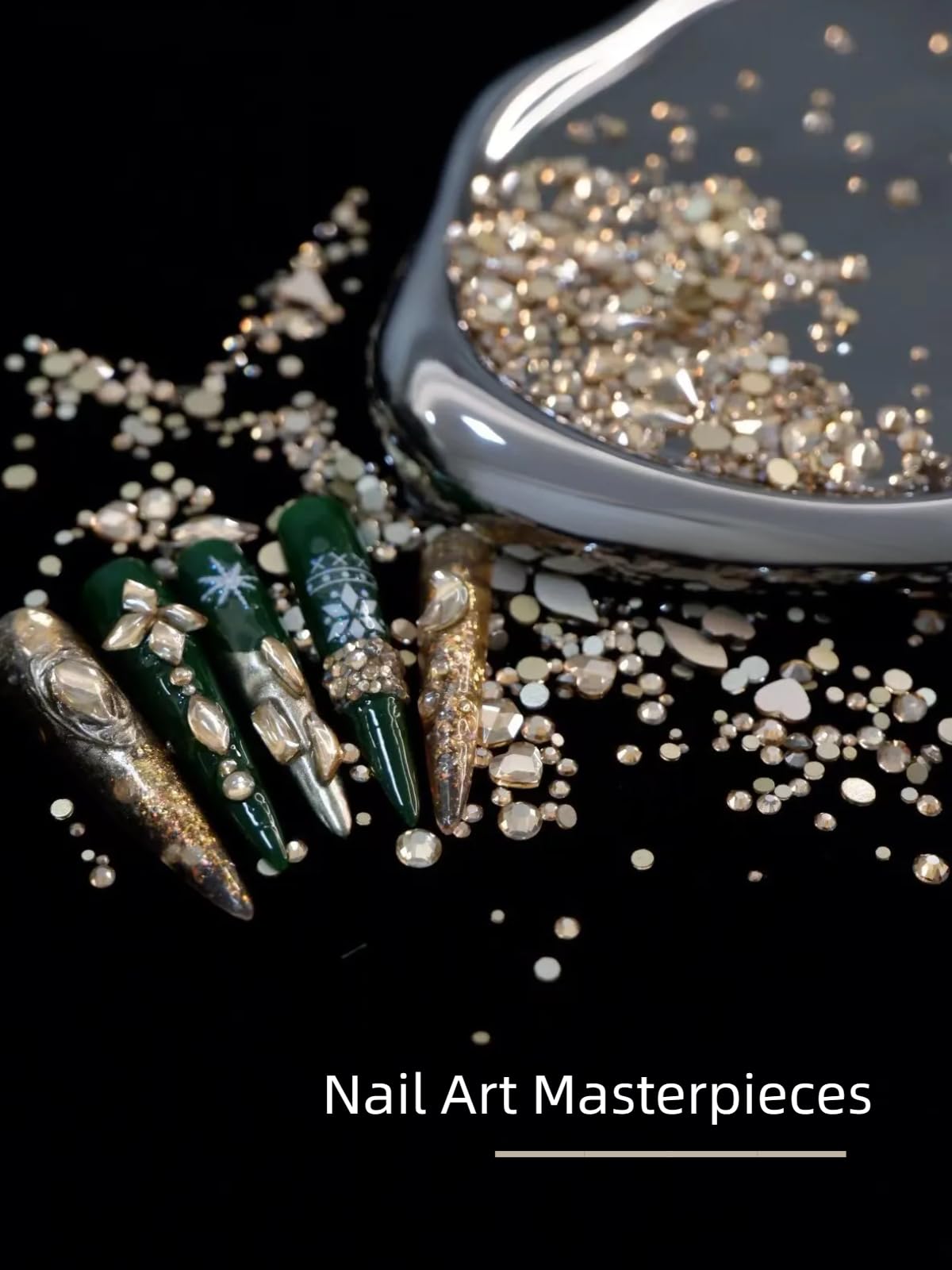 AMLAVIFISH long-lasting glamour helps nails stay stunning longer.