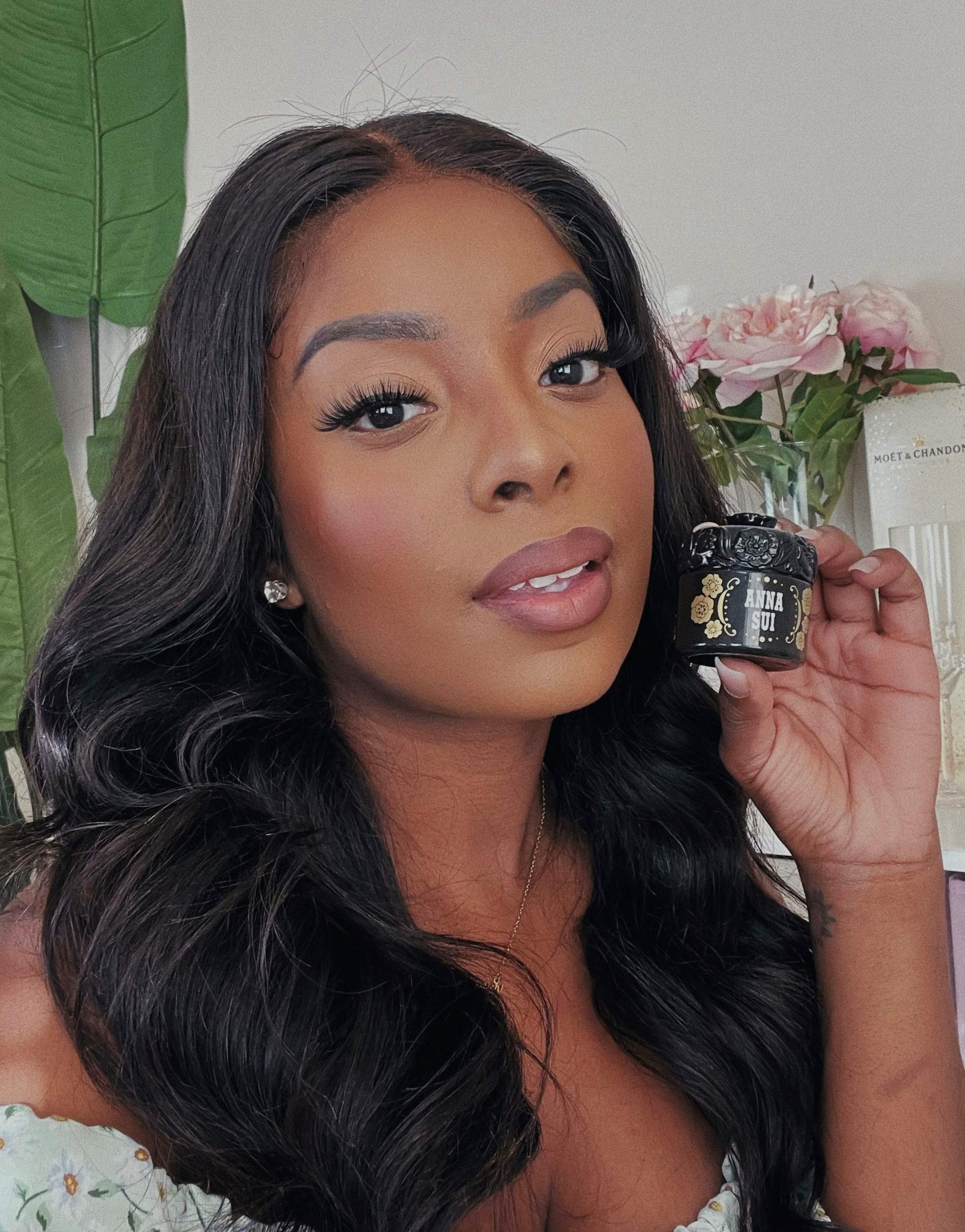 ANNA SUI Gel Foundation Primer Made in Japan label conveys quality and consistency