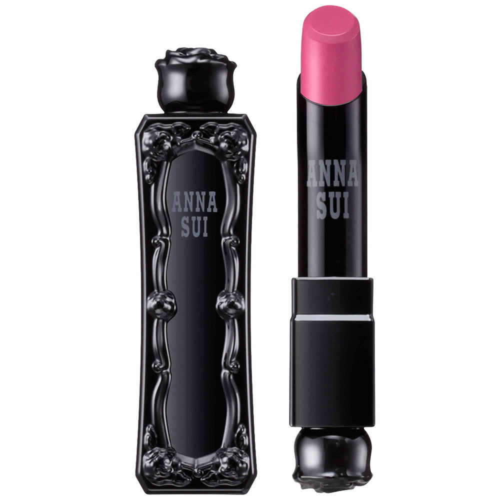ANNA SUI Lipstick Rouge delivers a smooth fit texture for comfortable daily wear.