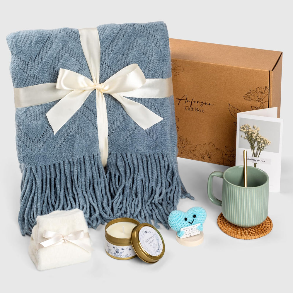 Anforsun vanilla coconut candle — aromatic scent for calm ambiance.