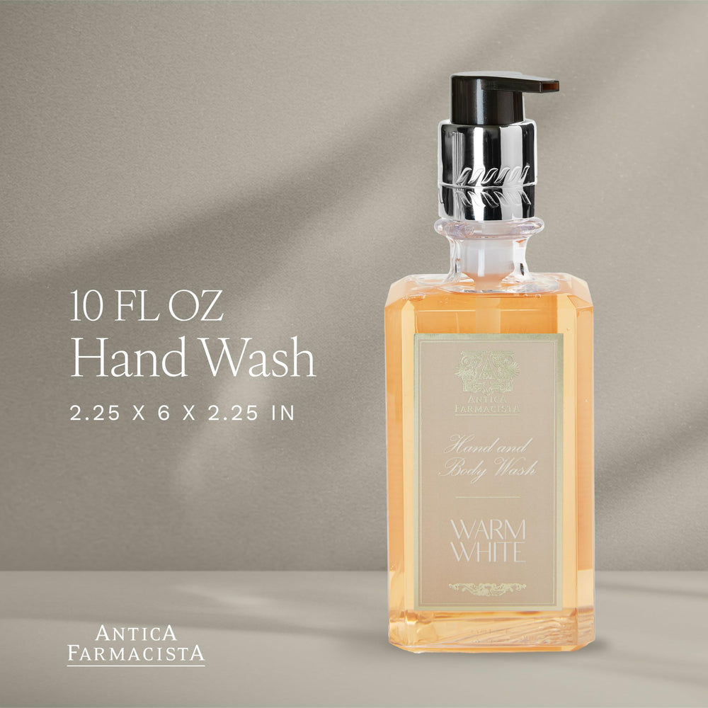 Antica Farmacista Warm White foam lather enhances cleansing sensation.