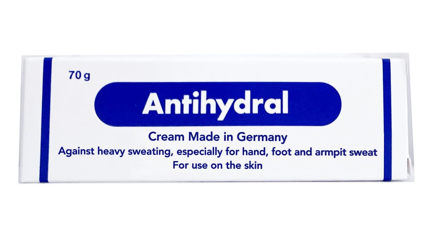 Antihydral cream texture close-up demonstrating dense paste consistency for precise, mattifying application