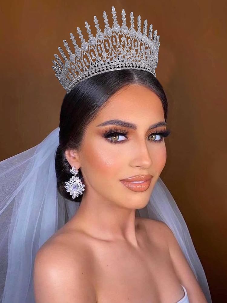 Aoligrace silver-plated crown with micro-pave setting for secure wear