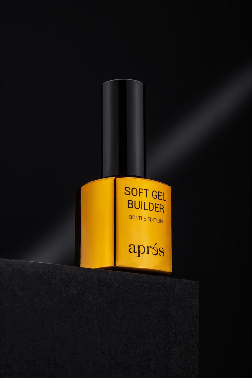 APRÉS Soft Gel Builder fill process supports extending manicures with seamless transitions.