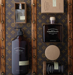 Archipelago Botanicals Havana honeysuckle note provides a soft floral lift for evenings