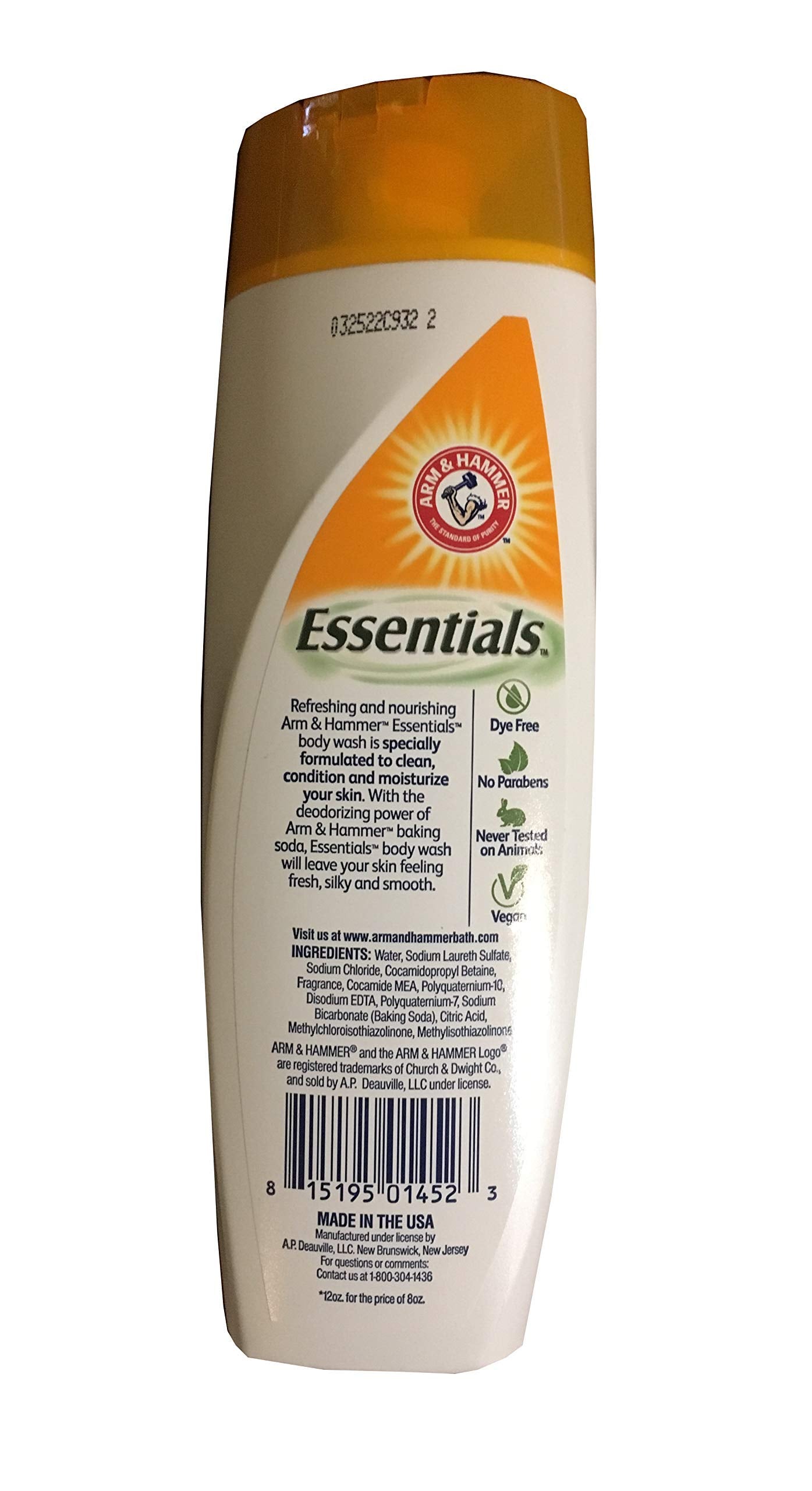 Arm & Hammer Simply Fresh Essentials label closeup showing a dye-free formula for gentle cleansing.