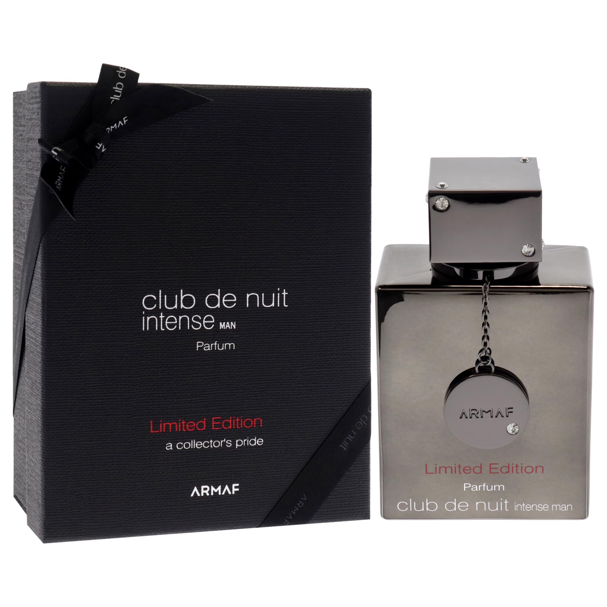 Armaf Club De Nuit Intense Limited Edition spray action shows easy, even application