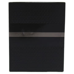 Armaf Niche Black Onyx musk-finish leaves a clean, lasting trail after dry-down.