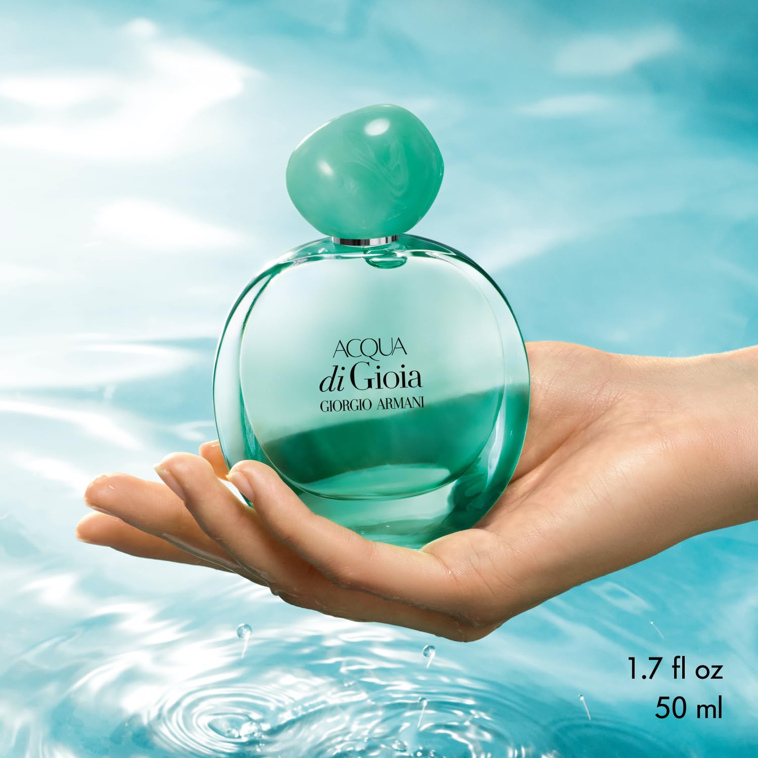 Armani Beauty Acqua Di Gioia EDP Intense rose and jasmine heart hints femininity.