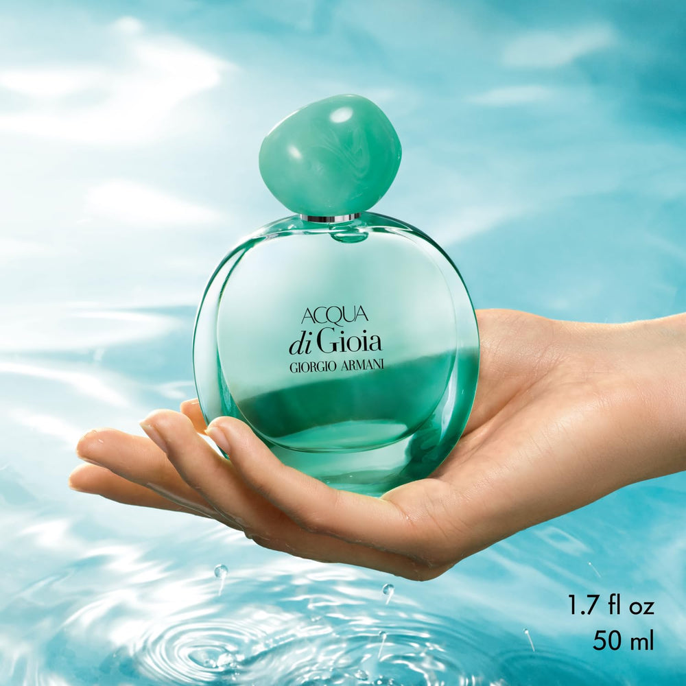 Armani Beauty Acqua Di Gioia EDP Intense rose and jasmine heart hints femininity.