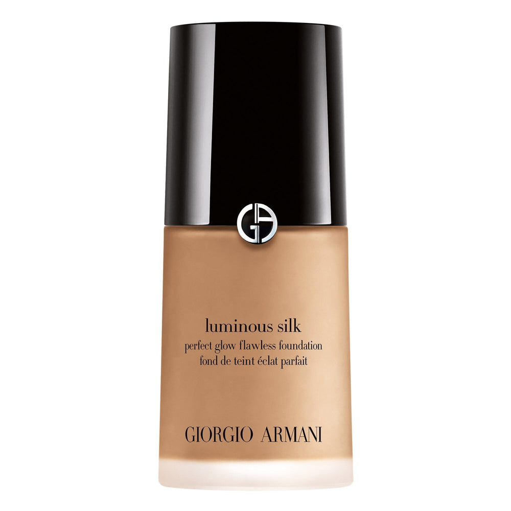 Foundation on the palm demonstrates smooth, glide-on texture for easy blending.