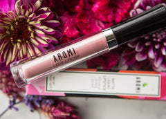 Aromi packaging and product shot emphasizing gift-ready appeal.