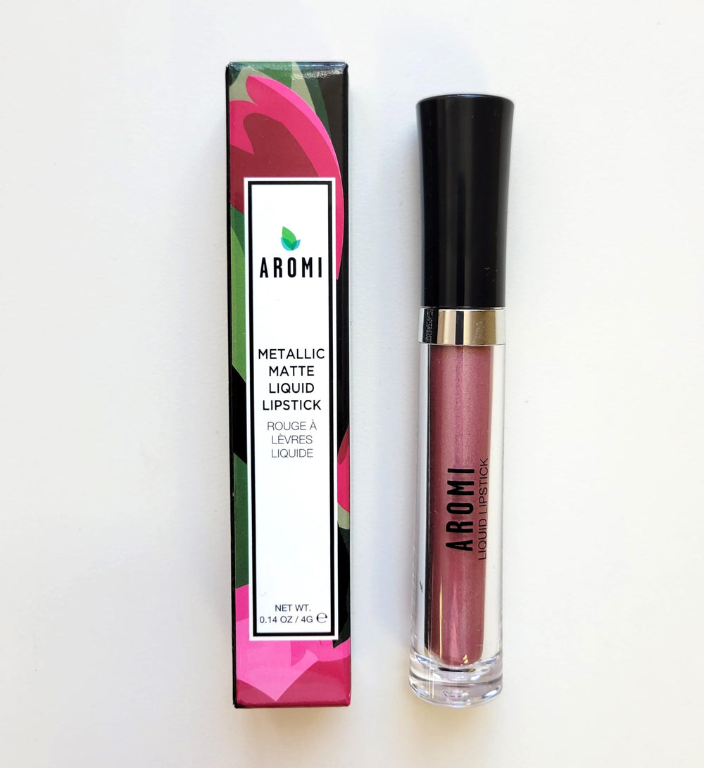 Aromi Waterproof and smudge-proof formula stays put through daily activities.