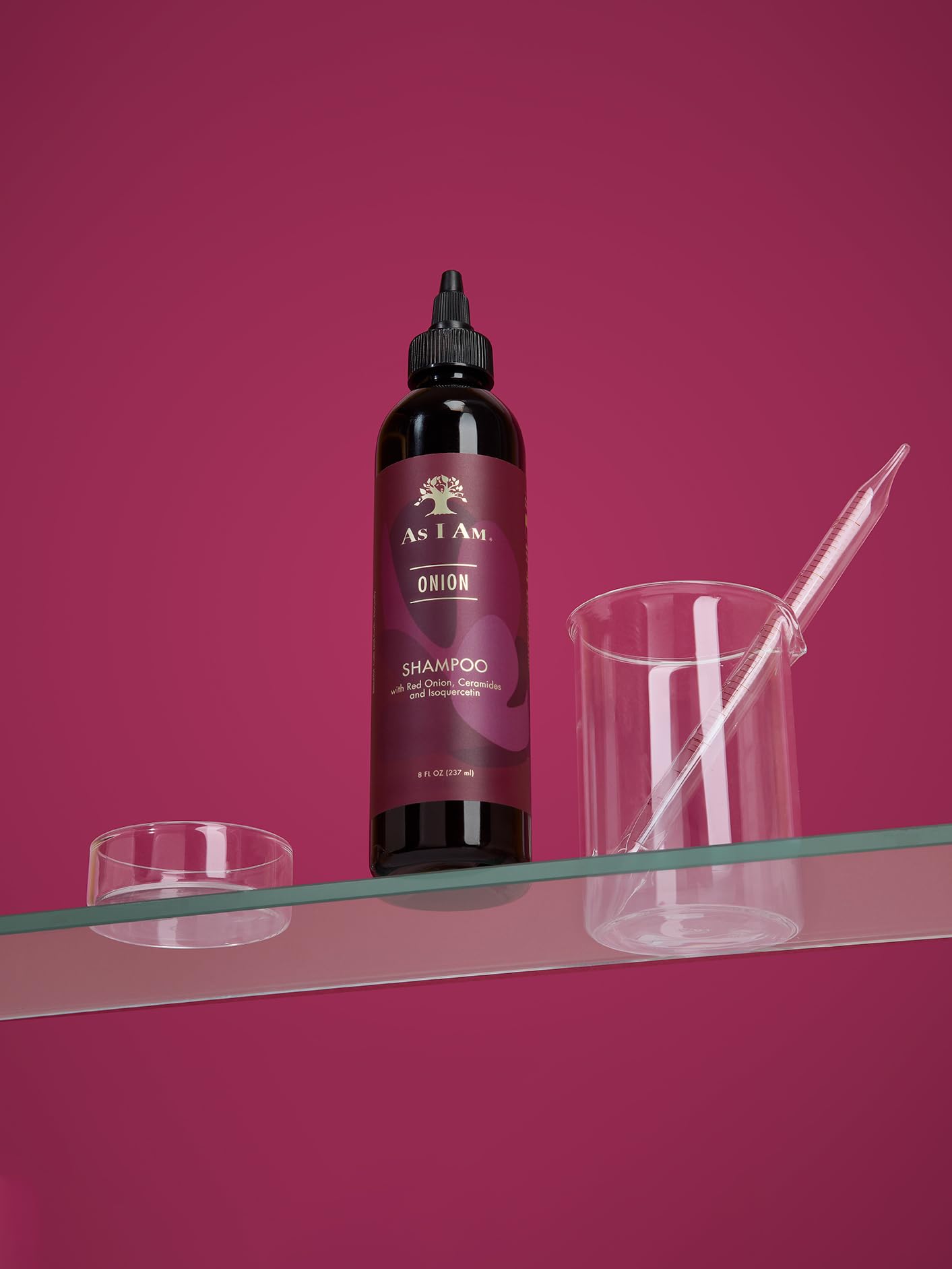 As I Am Onion Shampoo lather on hair demonstrating cleansing action.