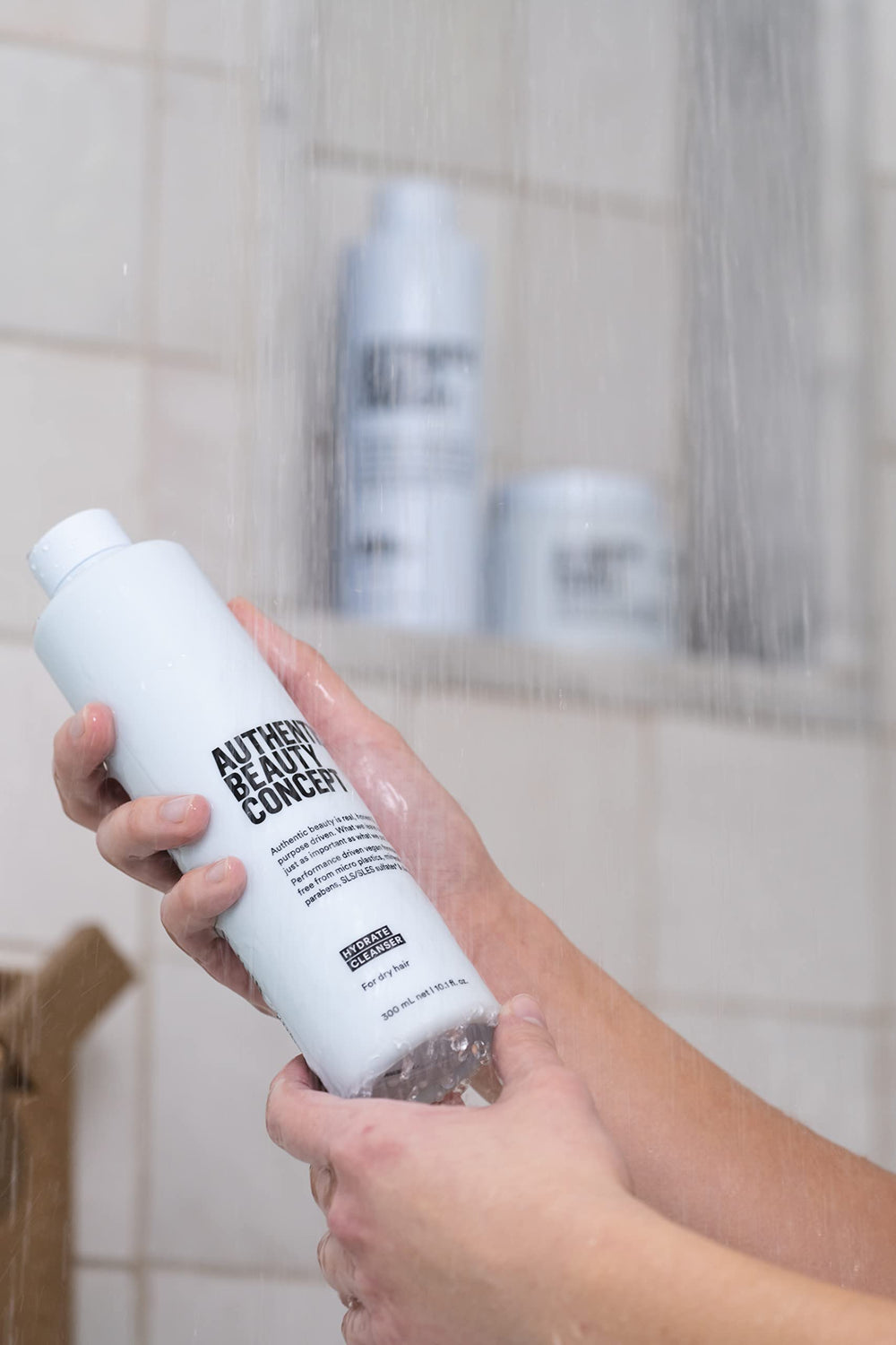 Authentic Beauty Concept Hydrate Cleanser rinse reveals hair feeling fresh