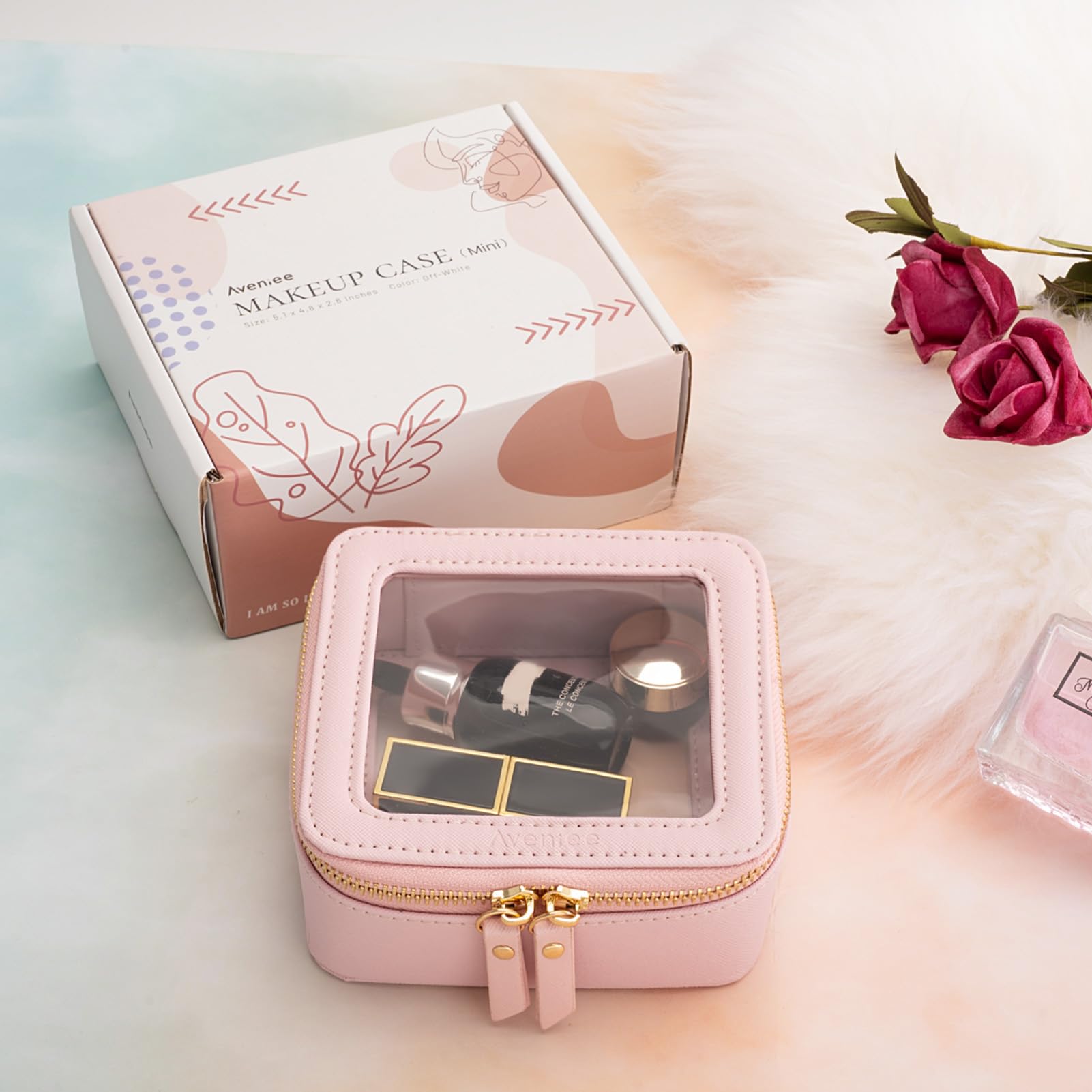 Aveniee gift-ready cosmetic bag displayed as a stylish present option.