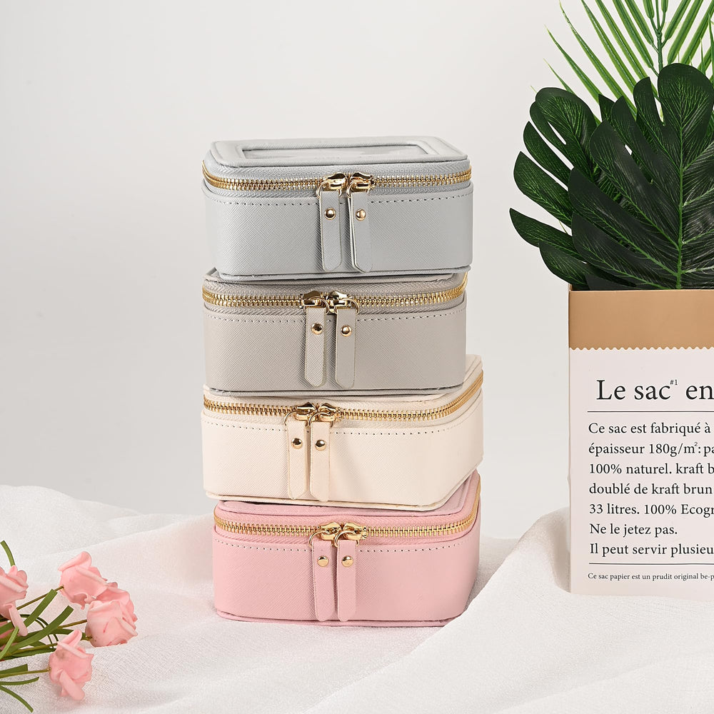 Aveniee Waterproof Makeup Case keeps cosmetics dry and protected