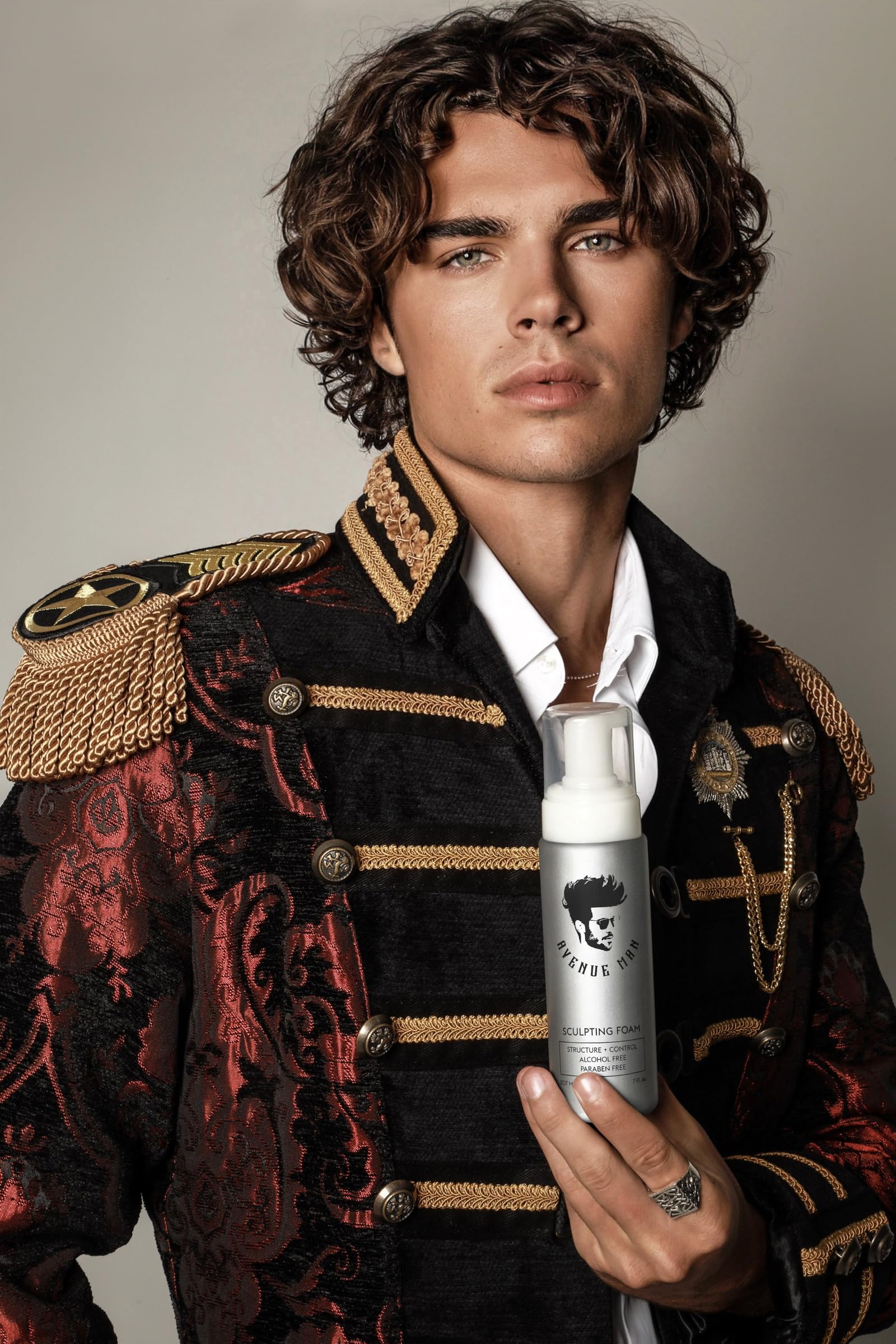 Packaging highlights paraben-free, alcohol-free formula from Avenue Man.