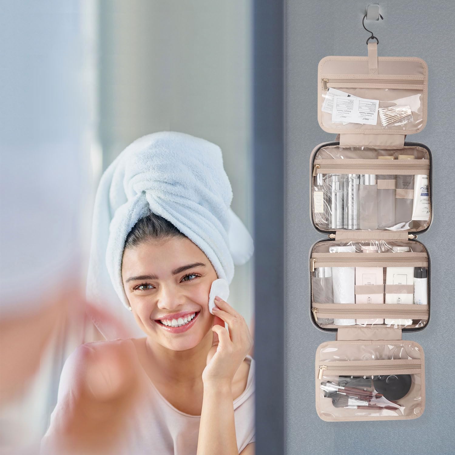 BAGSMART transparent sides offer a clear view of contents