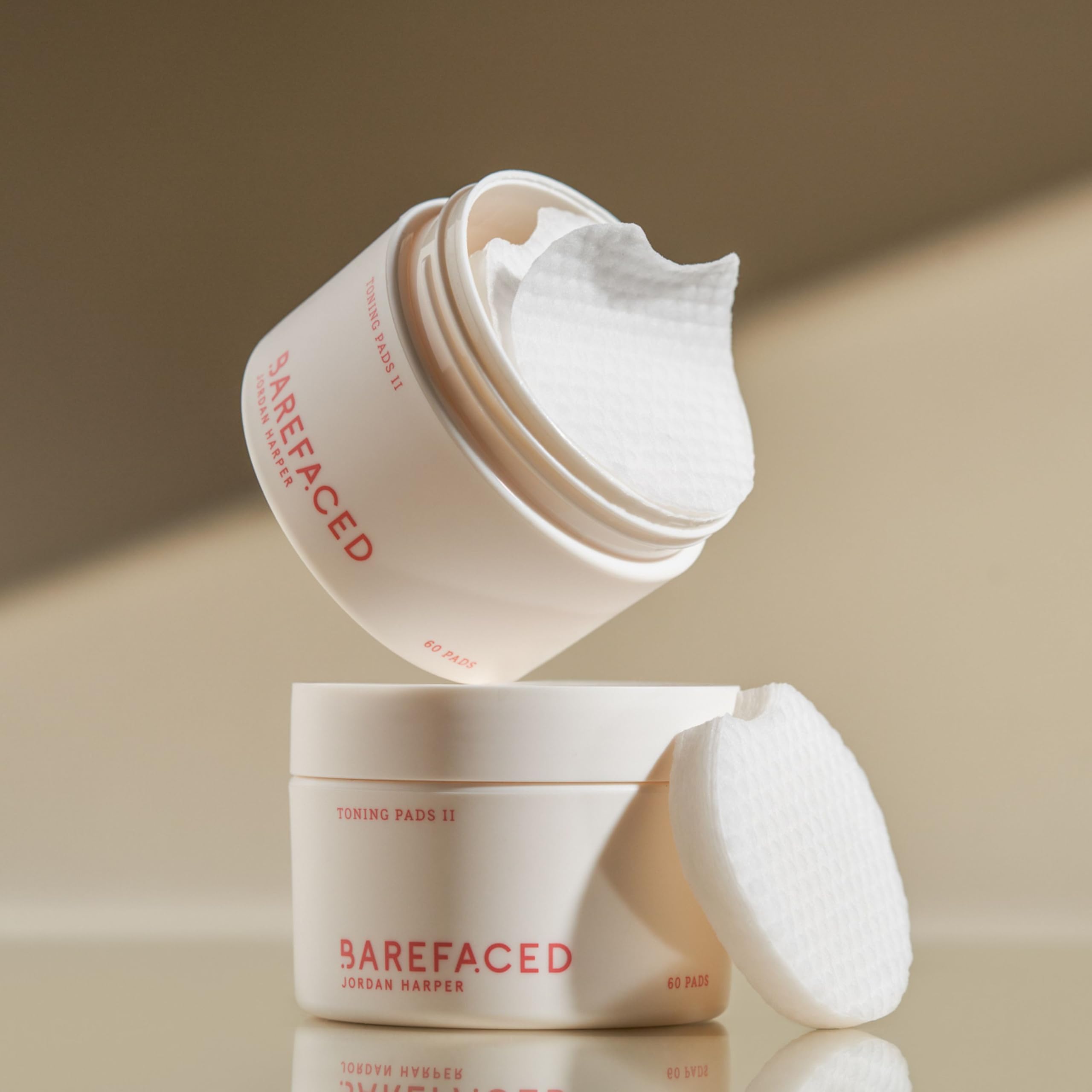 Barefaced Toning Pads II brightening effect visual concept