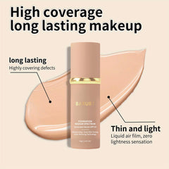 BARUBT packshot highlights sleek foundation bottle design and versatility.