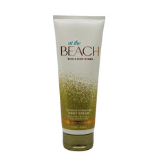 Bath & Body Works At the Beach gift bow bag for festive presentation.