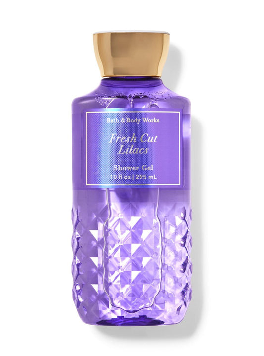 Bath & Body Works Fresh Cut Lilacs pour highlights lilac and greens scent for daily freshness