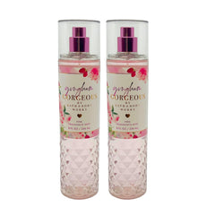 Notes of pink strawberries highlighted in Bath & Body Works Gingham Gorgeous.