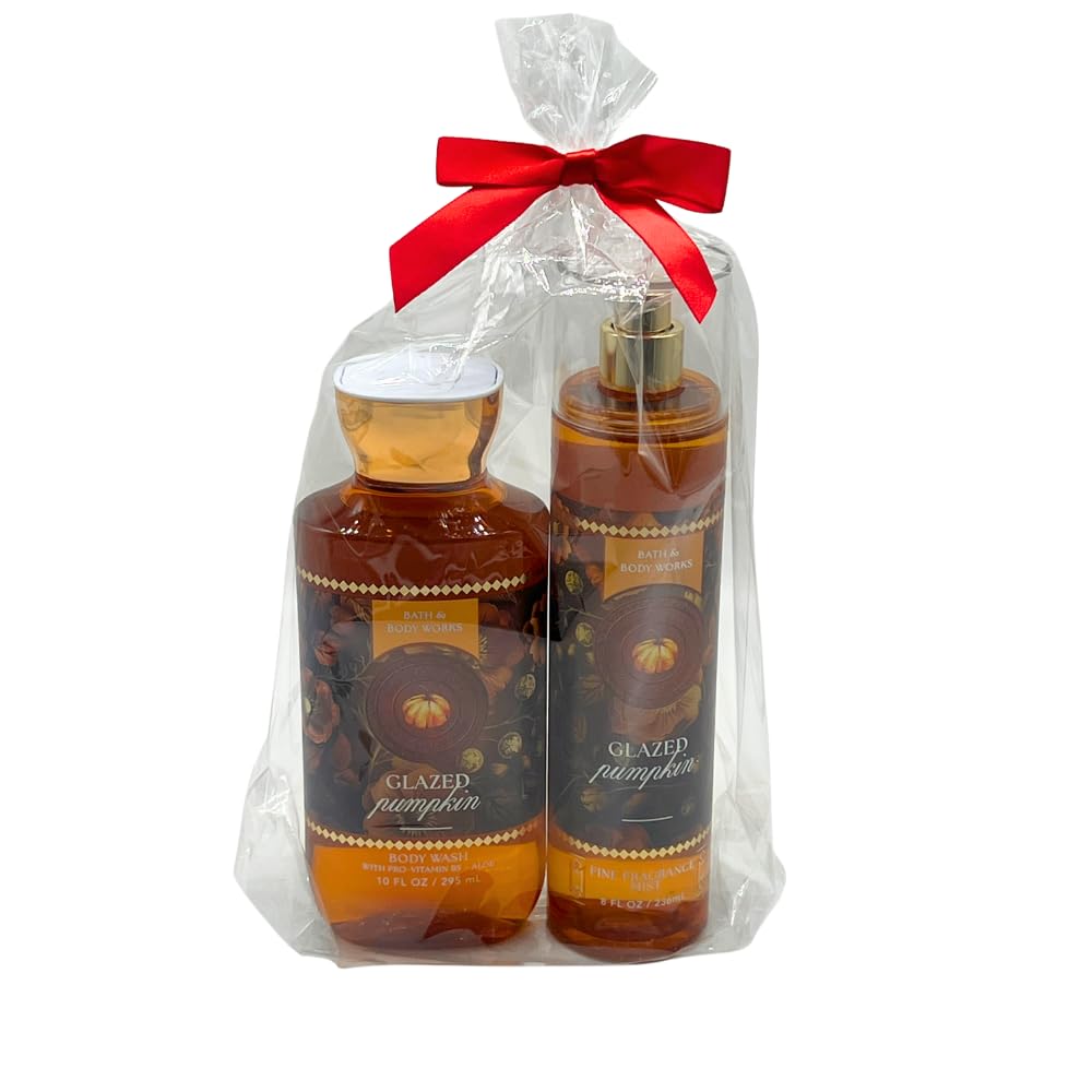 Bath & Body Works Glazed Pumpkin body wash nourishes skin with pro‑vitamin B5 and aloe.